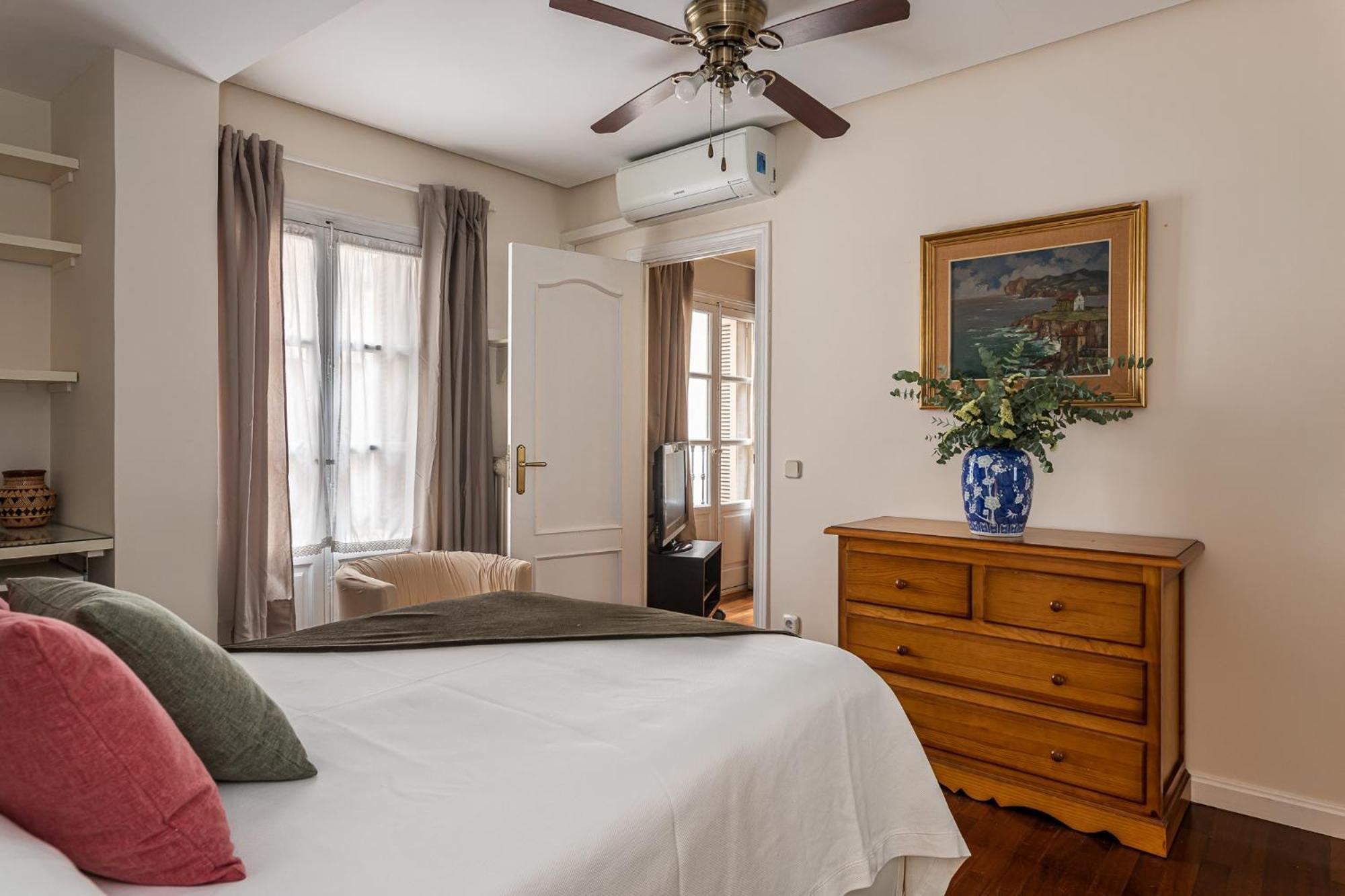 Waou Opera I - Alquiler Corta Duracion Apartment Мадрид Екстериор снимка