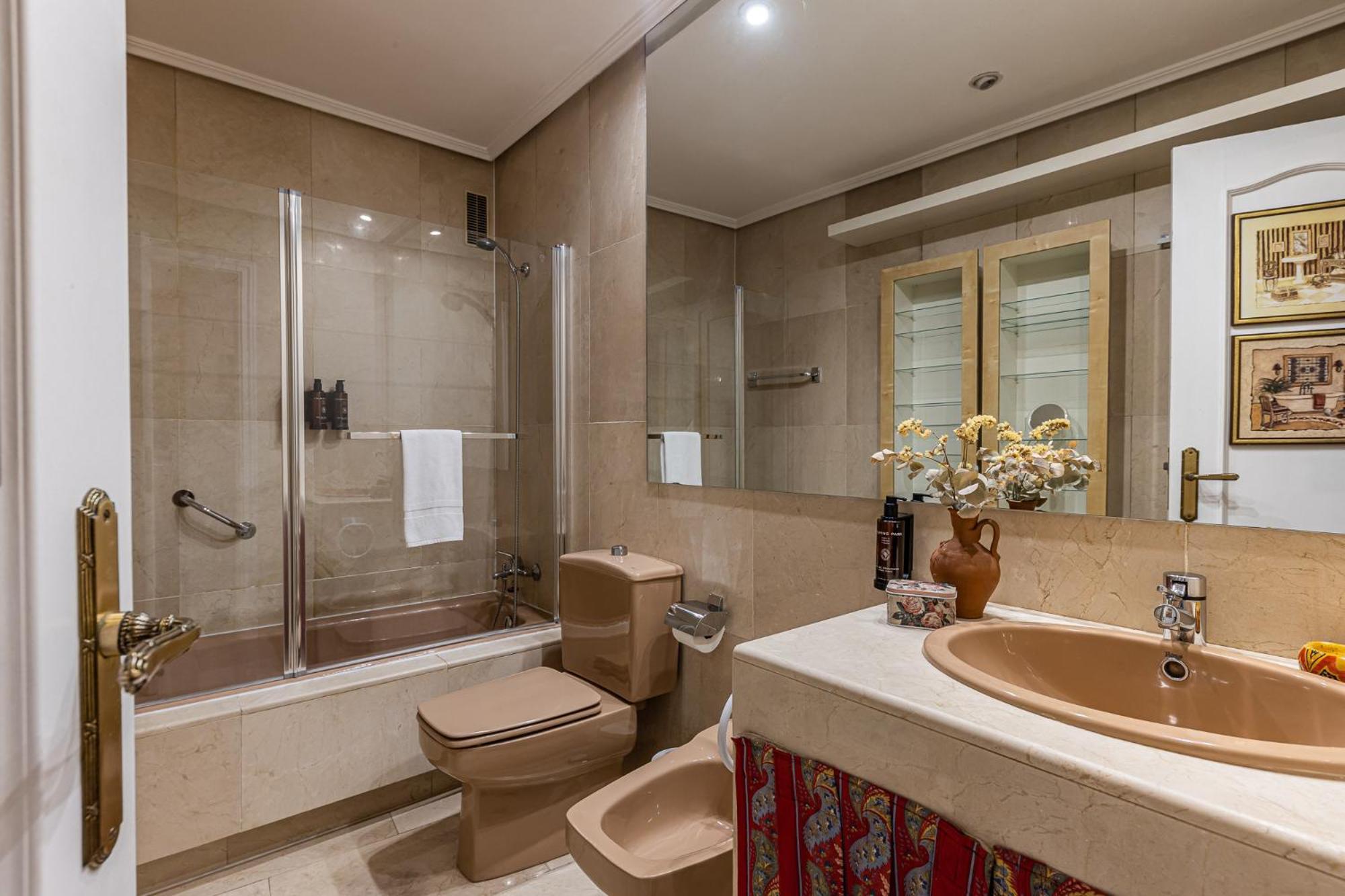 Waou Opera I - Alquiler Corta Duracion Apartment Мадрид Екстериор снимка
